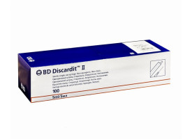 Шприц BD Discardit II двухкомпонентный с иглой 5 мл